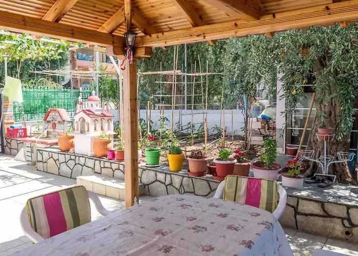 Ferienhaus Aigli House